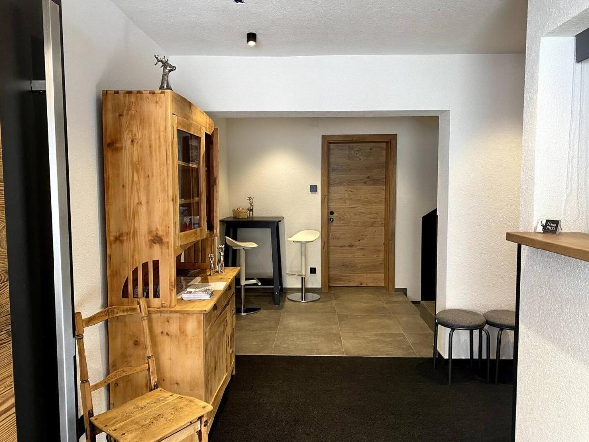 Apartamento Haus Pitzi Sankt Anton am Arlberg Exterior foto
